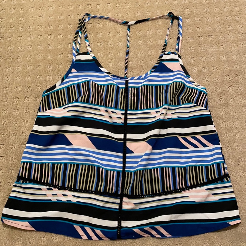 jessica simpson | abstract print sleeveless top